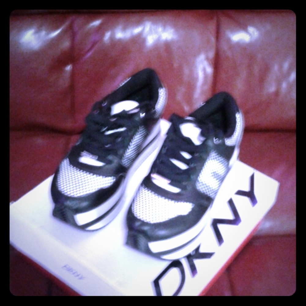 Platform Sneaker